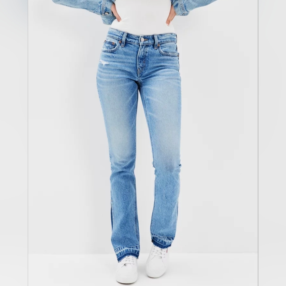 American Eagle Stretch Low-Rise
'90s Skinny Kick Jean size 8